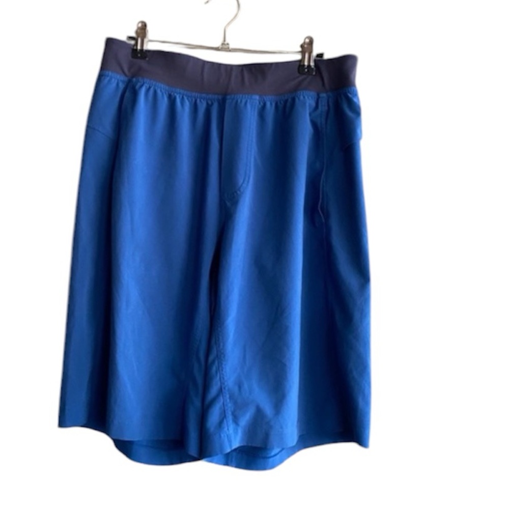 Lululemon Men's Blue Shorts Size L